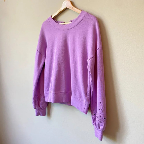 Halogen Women's Size Small Eyelet Purple Crewneck Pullover Sweatshirt Romantic - Picture 8 of 16